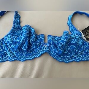 Felina Underwire Lace Bra - NWT - Size 36A